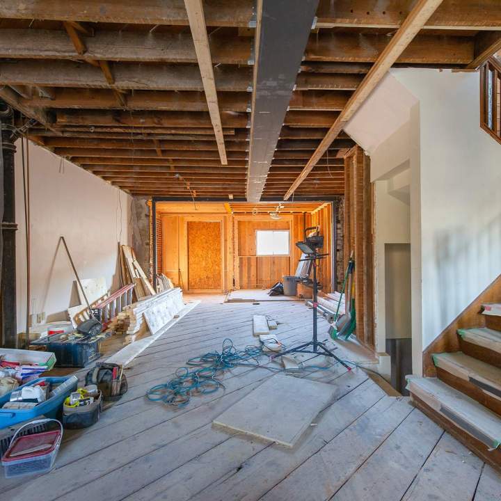 Travaux de menuiserie Montseveroux